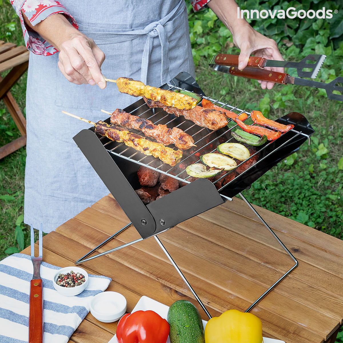 Mini Folding Portable Barbecue for Charcoal Foldecue InnovaGoods